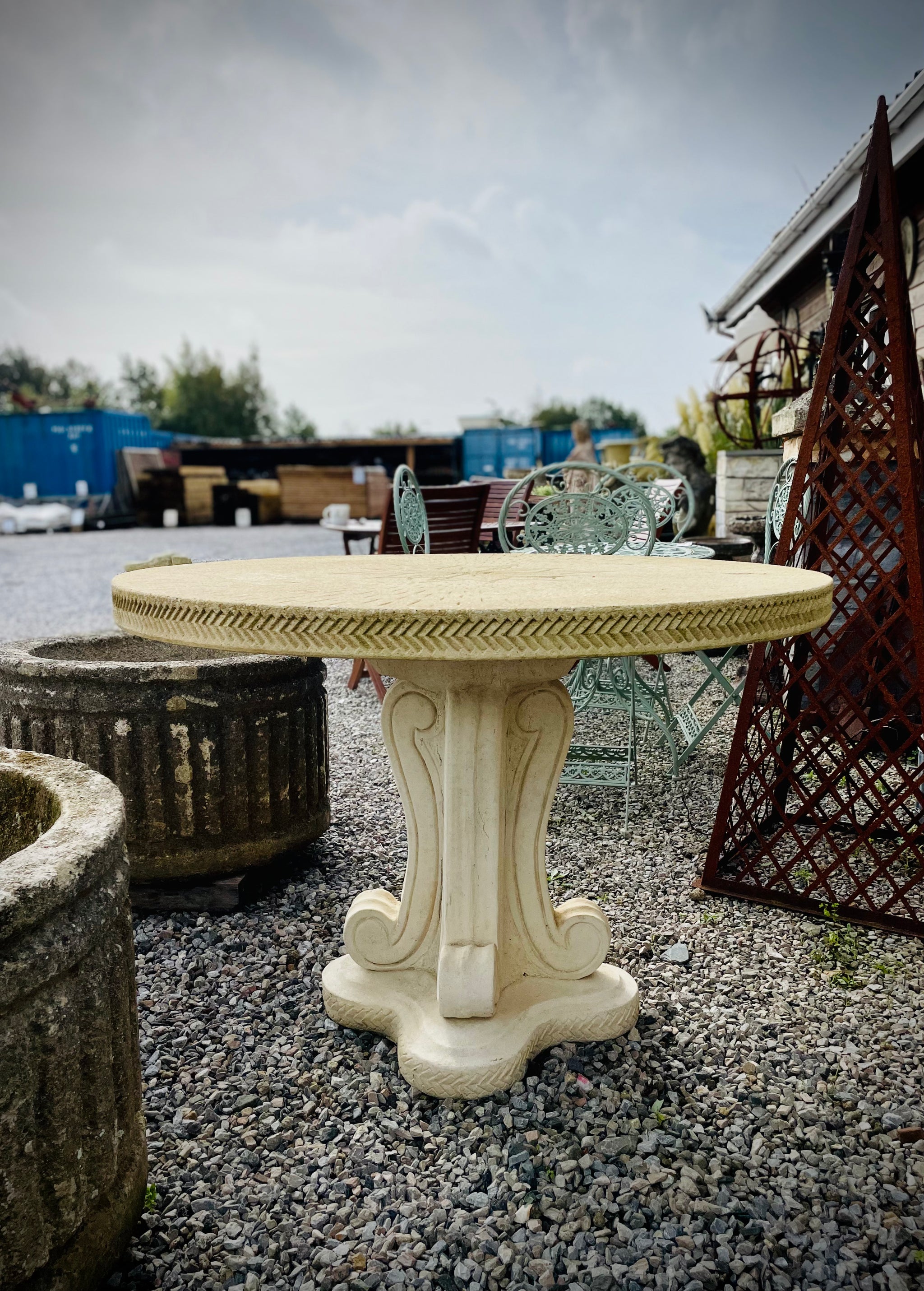 Round stone garden table hotsell