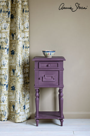 Chalk Paint™ by Annie Sloan Rodmell