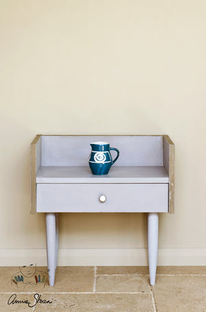Chalk Paint™ by Annie Sloan Paloma
